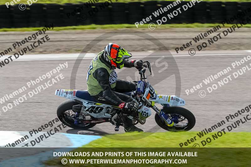 enduro digital images;event digital images;eventdigitalimages;lydden hill;lydden no limits trackday;lydden photographs;lydden trackday photographs;no limits trackdays;peter wileman photography;racing digital images;trackday digital images;trackday photos